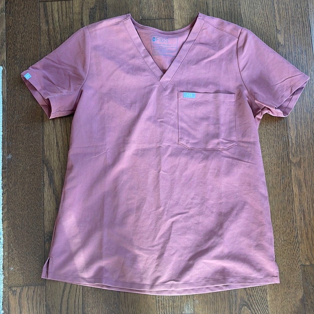 Scrub top